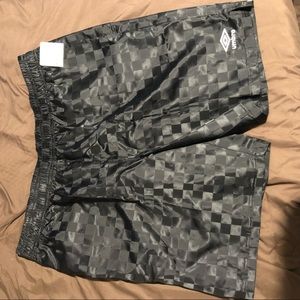 Men’s Umbro shorts NWT